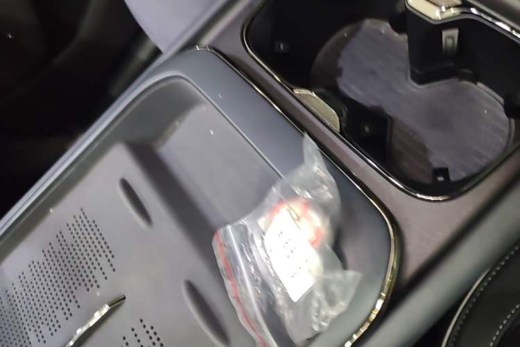 Used VOYAH COURAGE 2024 Four-Wheel Drive Global Edition Interior 1