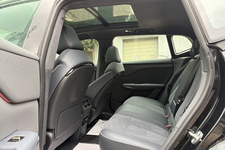 Used VOYAH COURAGE 2024 Four-Wheel Drive Global Edition Interior 1