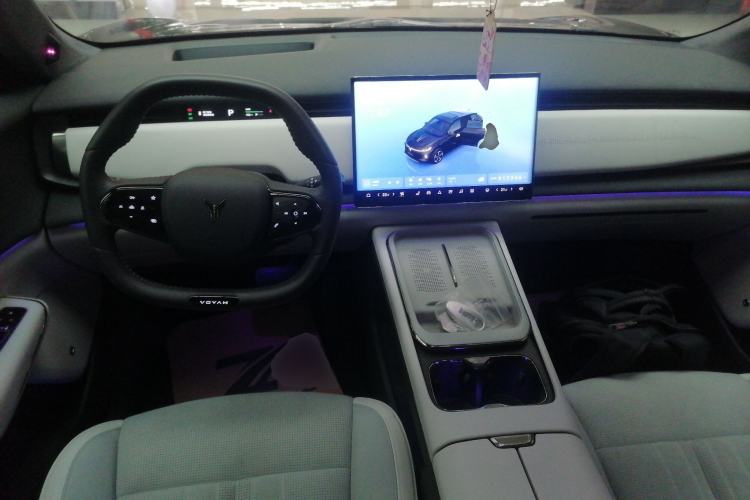 Used VOYAH COURAGE 2024 Long-Range Smart Edition Interior 2