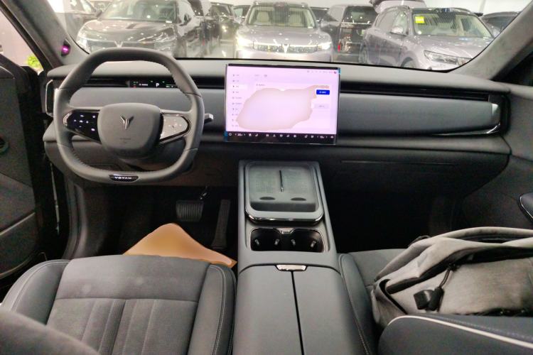 Used VOYAH COURAGE 2024 Four-Wheel Drive Global Edition Interior 2