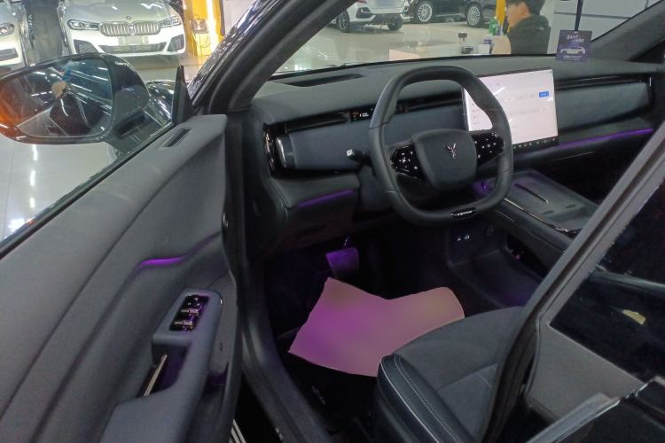 Used VOYAH COURAGE 2024 Four-Wheel Drive Global Edition Interior 3