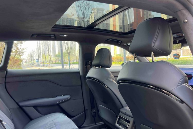 Used VOYAH COURAGE 2024 Four-Wheel Drive Global Edition Interior 3