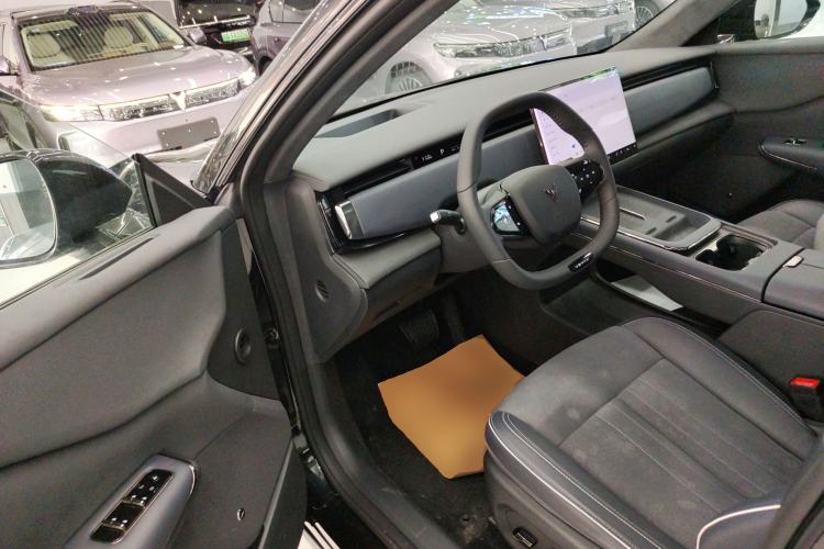Used VOYAH COURAGE 2024 Four-Wheel Drive Global Edition Interior 3