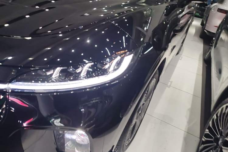 Used VOYAH COURAGE 2024 Four-Wheel Drive Global Edition Left Front Headlight