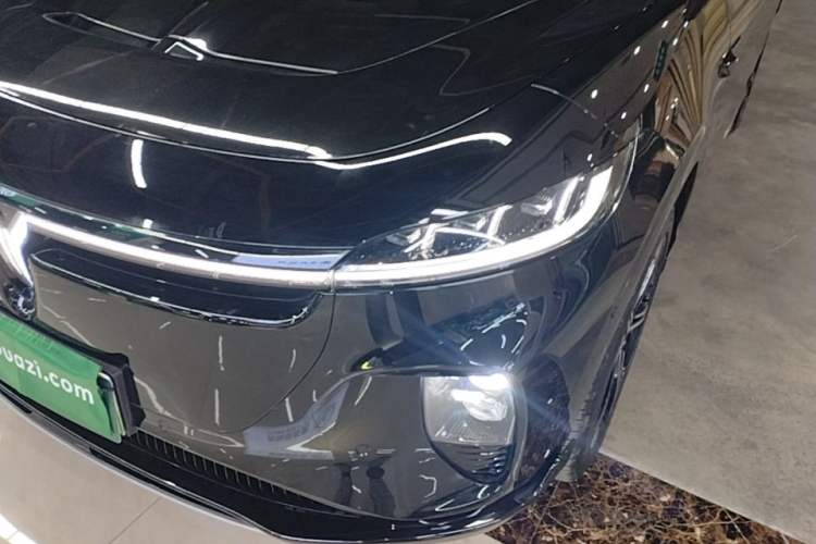 Used VOYAH COURAGE 2024 Long-Range Supercharge Edition Left Front Headlight