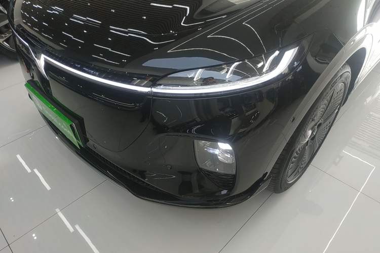 Used VOYAH COURAGE 2024 Long-Range Supercharge Edition Left Front Headlight
