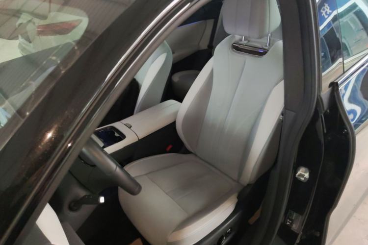 Used VOYAH COURAGE 2024 Long-Range Supercharge Edition Left Front Seat