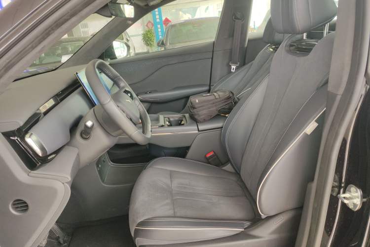 Used VOYAH COURAGE 2024 Four-Wheel Drive Global Edition Left Front Seat