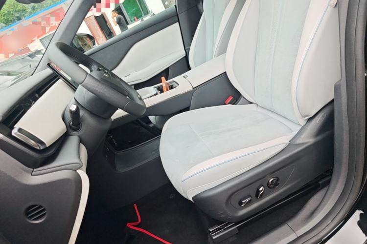 Used VOYAH COURAGE 2024 Long-Range Supercharge Edition Left Front Seat