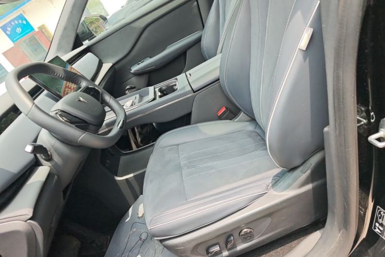 Used VOYAH COURAGE 2024 Long-Range Supercharge Edition Left Front Seat