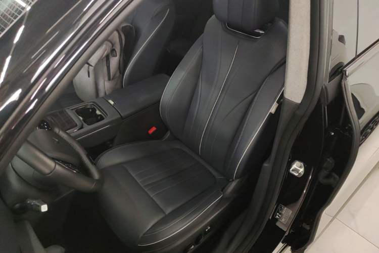 Used VOYAH COURAGE 2024 Long-Range Smart Edition Left Front Seat