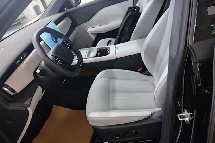 Used VOYAH COURAGE 2024 Long-Range Supercharge Edition Left Front Seat