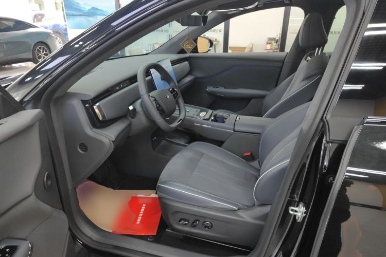 Used VOYAH COURAGE 2024 Four-Wheel Drive Global Edition Left Front Seat