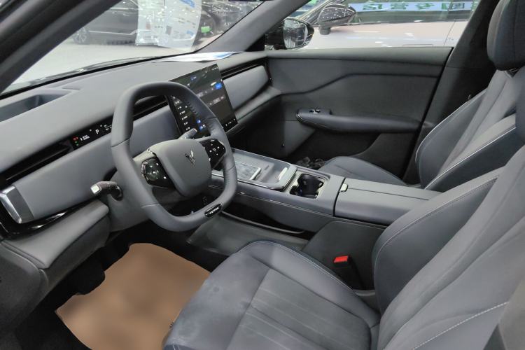 Used VOYAH COURAGE 2024 Four-Wheel Drive Global Edition Left Front Seat
