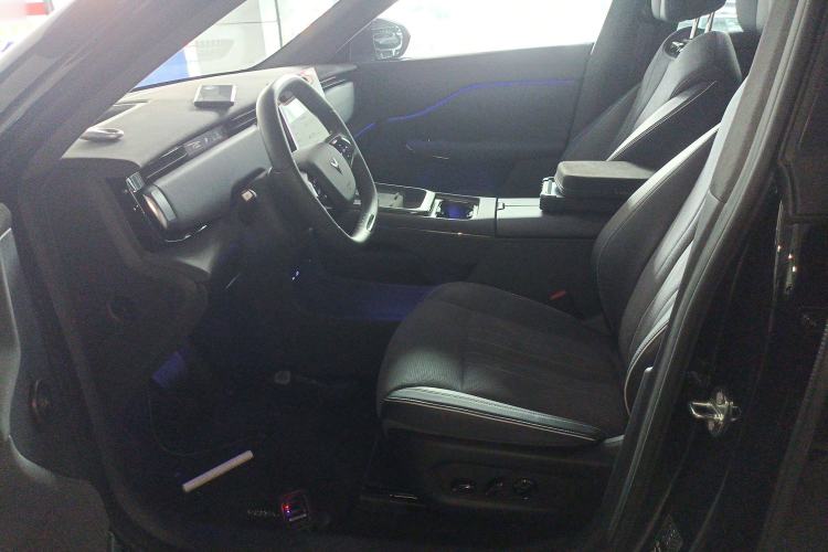 Used VOYAH COURAGE 2024 Four-Wheel Drive Global Edition Left Front Seat