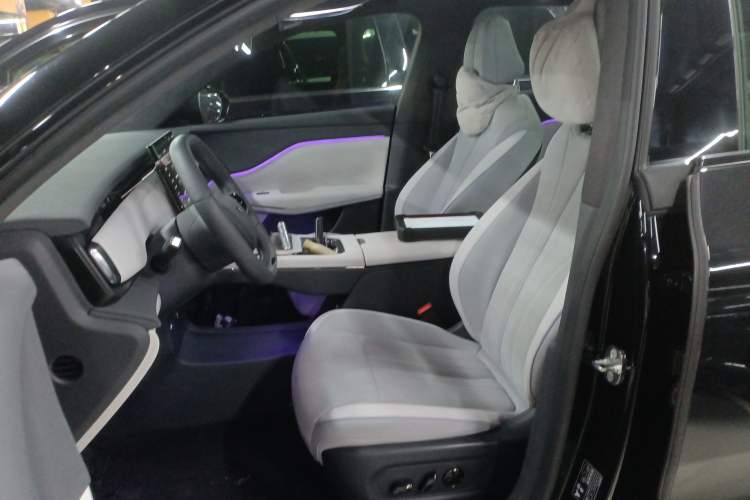 Used VOYAH COURAGE 2024 Long-Range Supercharge Edition Left Front Seat