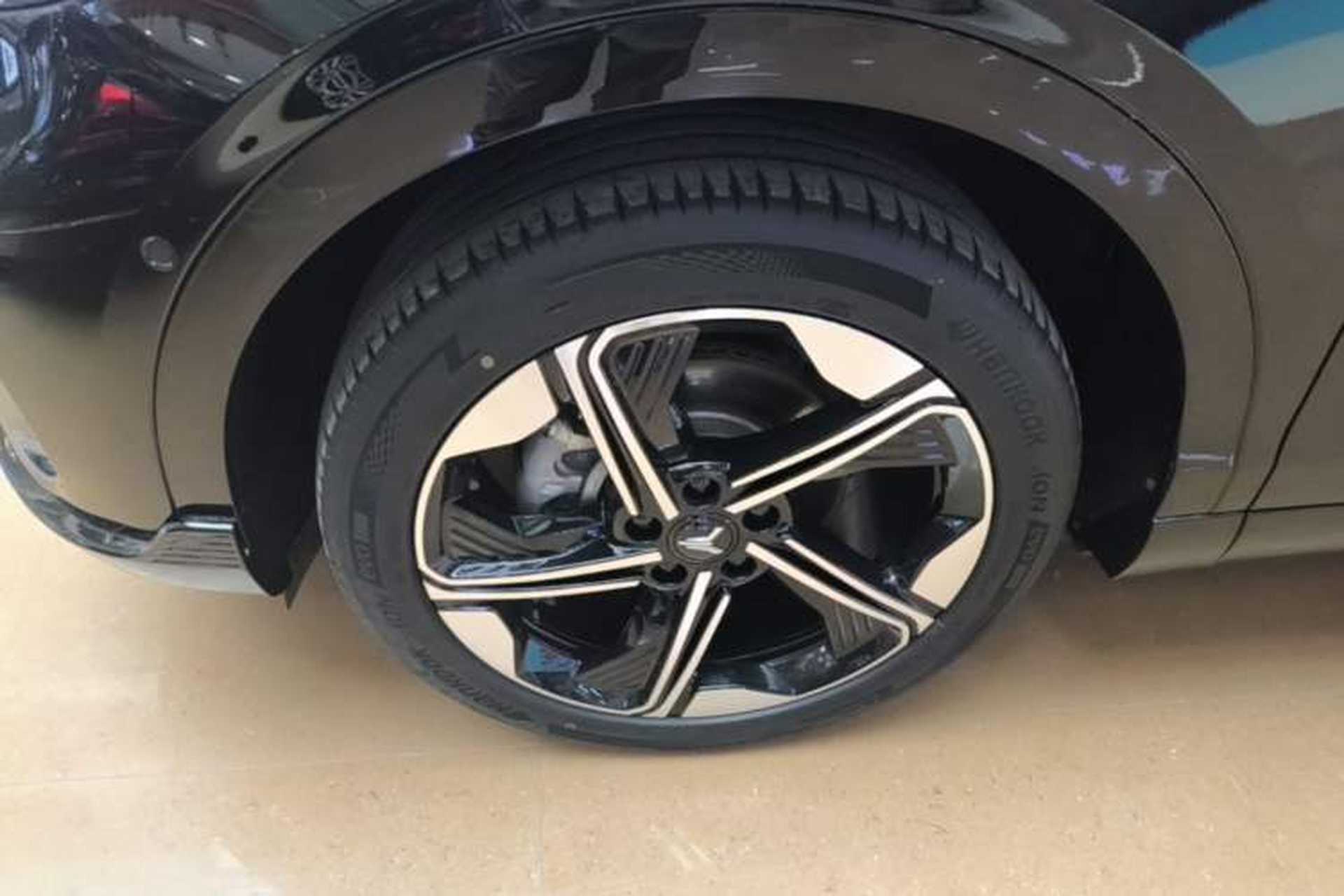 Used VOYAH COURAGE 2024 Long-Range Supercharge Edition Left Front Wheel Hub