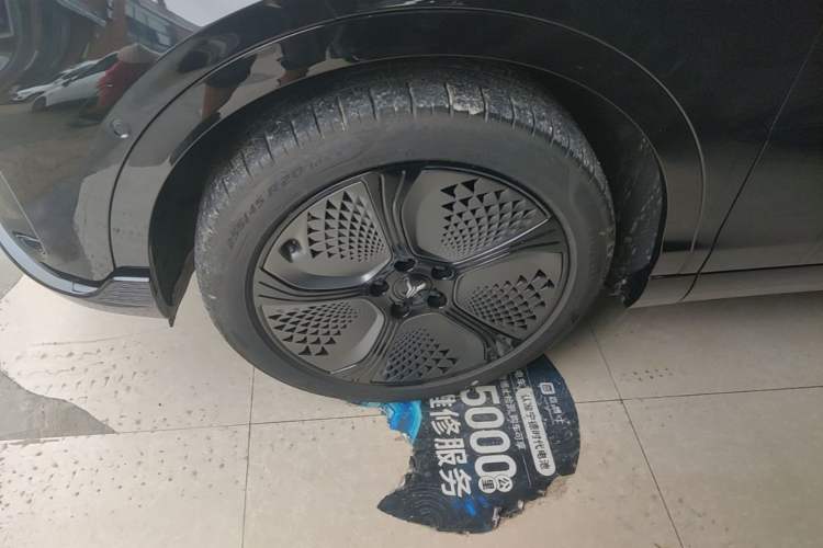 Used VOYAH COURAGE 2024 Four-Wheel Drive Global Edition Left Front Wheel Hub