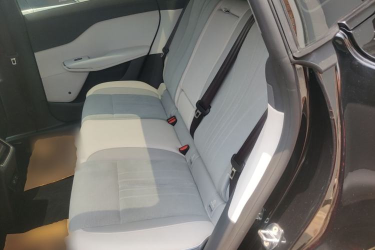 Used VOYAH COURAGE 2024 Long-Range Supercharge Edition Left Rear Seat