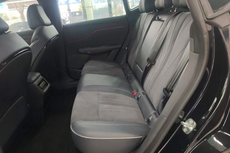 Used VOYAH COURAGE 2024 Four-Wheel Drive Global Edition Left Rear Seat