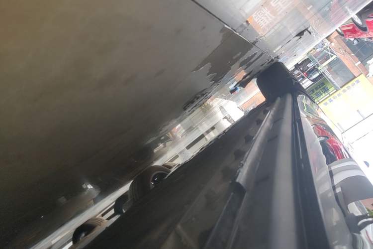 Used VOYAH COURAGE 2024 Long-Range Supercharge Edition Left Side Sill