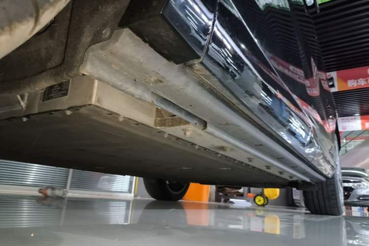 Used VOYAH COURAGE 2024 Four-Wheel Drive Global Edition Left Side Sill