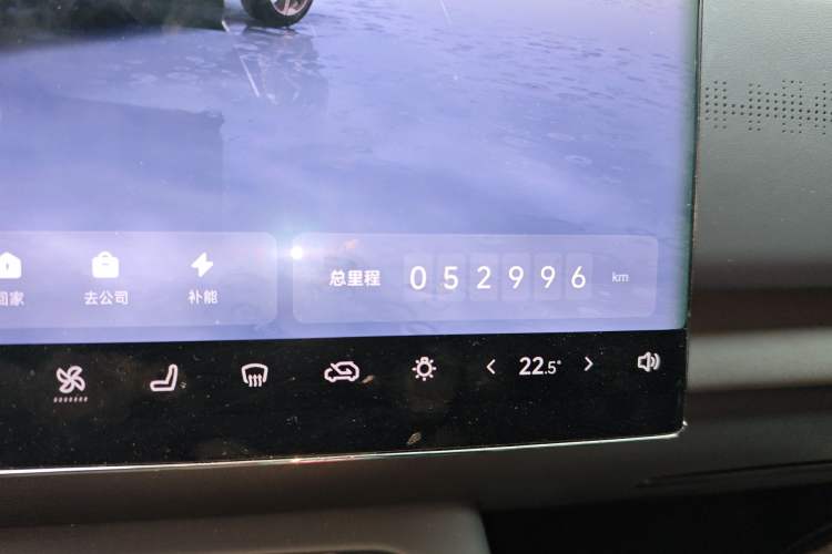 Used VOYAH COURAGE 2024 Four-Wheel Drive Global Edition Odometer Close Up
