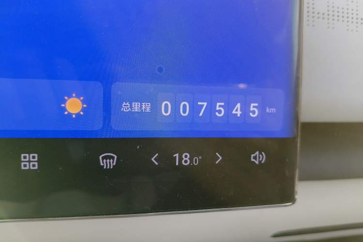 Used VOYAH COURAGE 2024 Long-Range Supercharge Edition Odometer Close Up