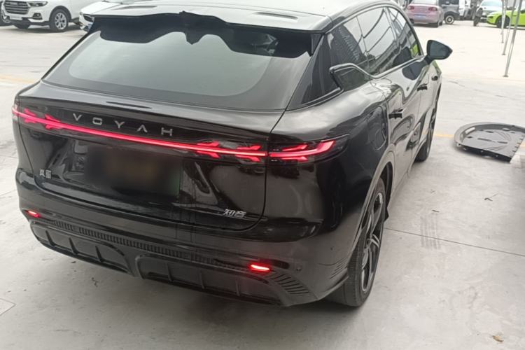 Used VOYAH COURAGE 2024 Long-Range Supercharge Edition Rear Right 45 Deg