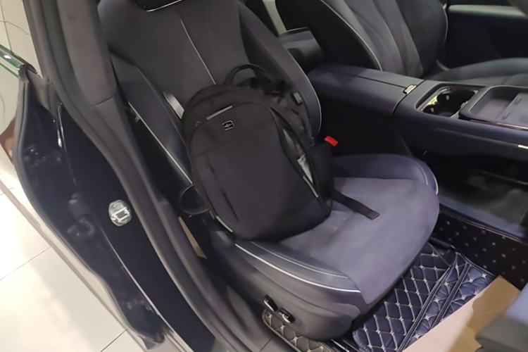Used VOYAH COURAGE 2024 Four-Wheel Drive Global Edition Right Front Seat