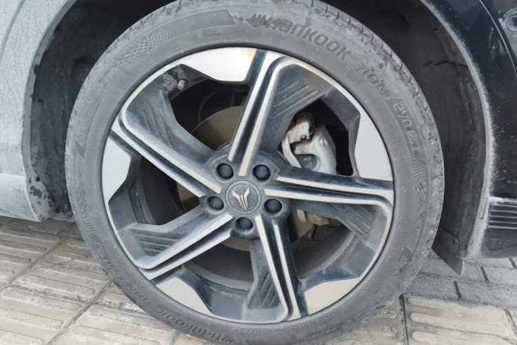 Used VOYAH COURAGE 2024 Long-Range Supercharge Edition Right Front Wheel Hub