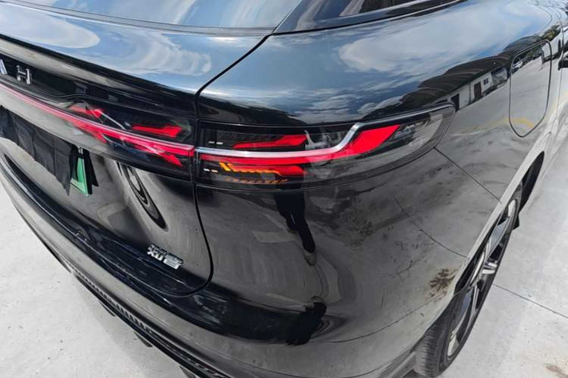 Used VOYAH COURAGE 2024 Long-Range Supercharge Edition Right Rear Taillight
