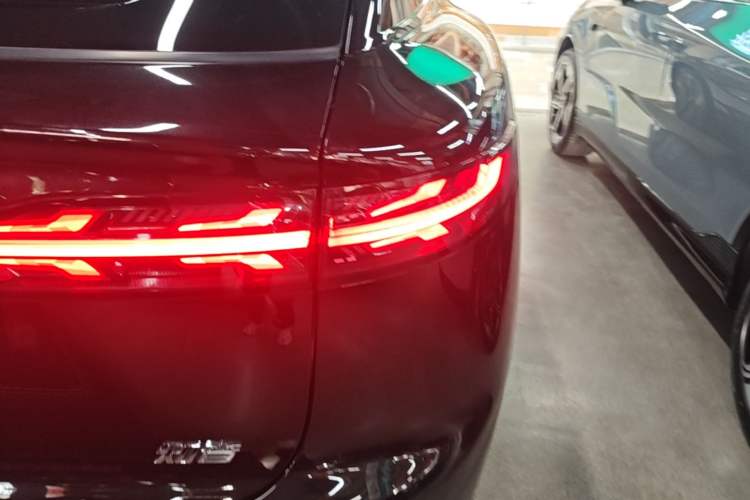 Used VOYAH COURAGE 2024 Long-Range Smart Edition Right Rear Taillight