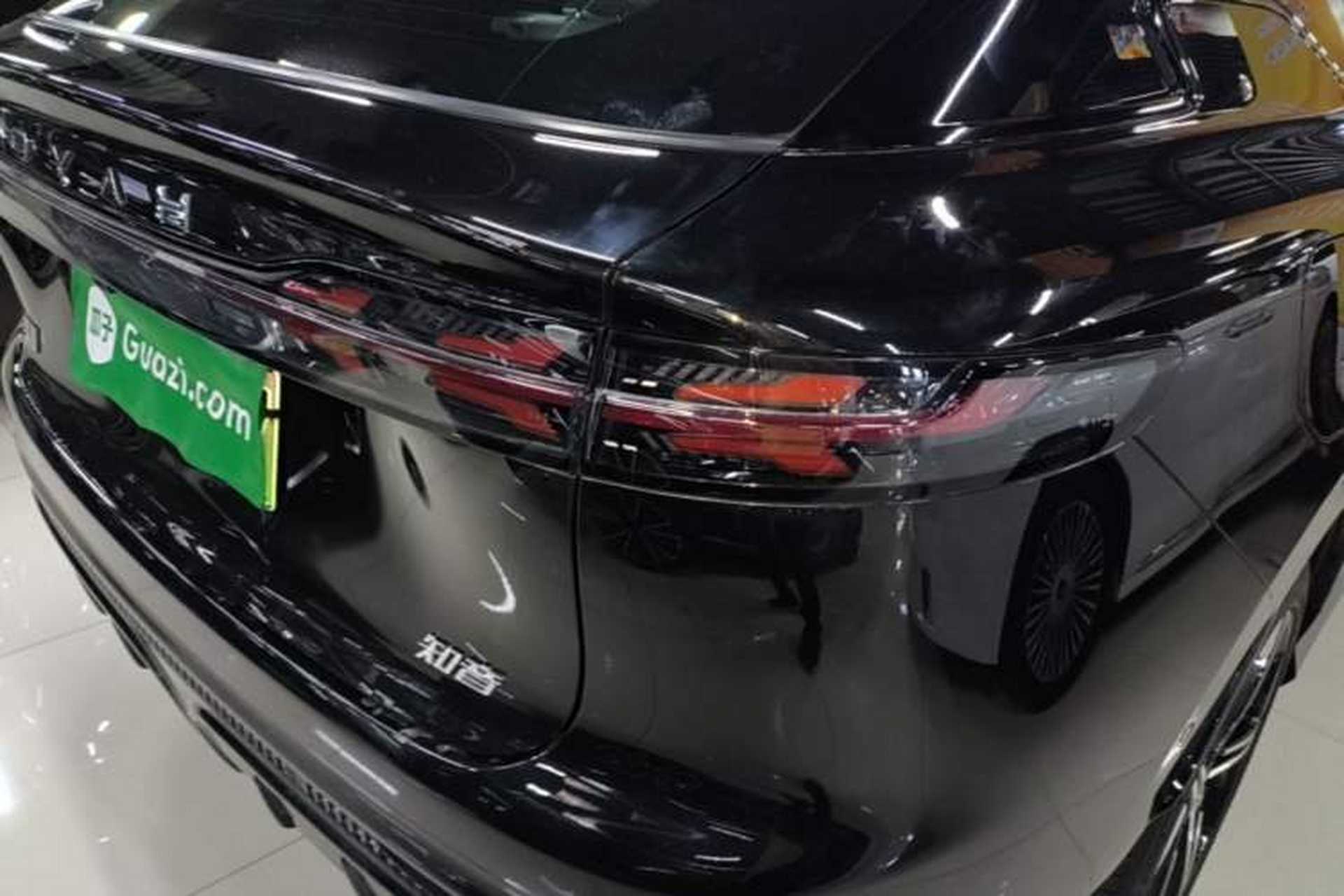 Used VOYAH COURAGE 2024 Long-Range Supercharge Edition Right Rear Taillight