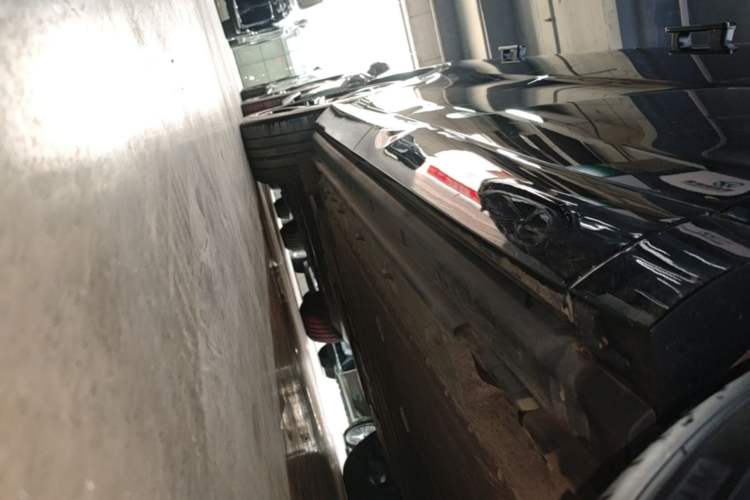 Used VOYAH COURAGE 2024 Long-Range Supercharge Edition Right Side Sill