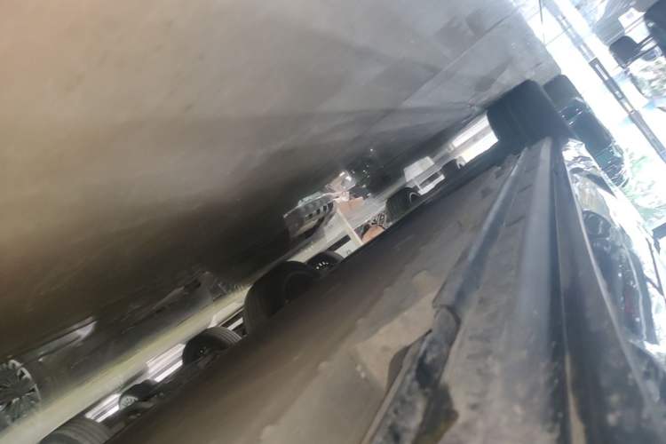 Used VOYAH COURAGE 2024 Long-Range Supercharge Edition Right Side Sill