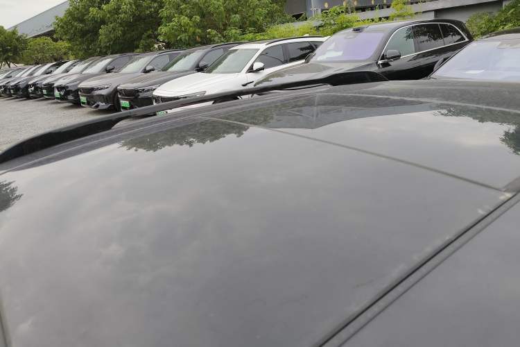 Used VOYAH COURAGE 2024 Long-Range Supercharge Edition Roof