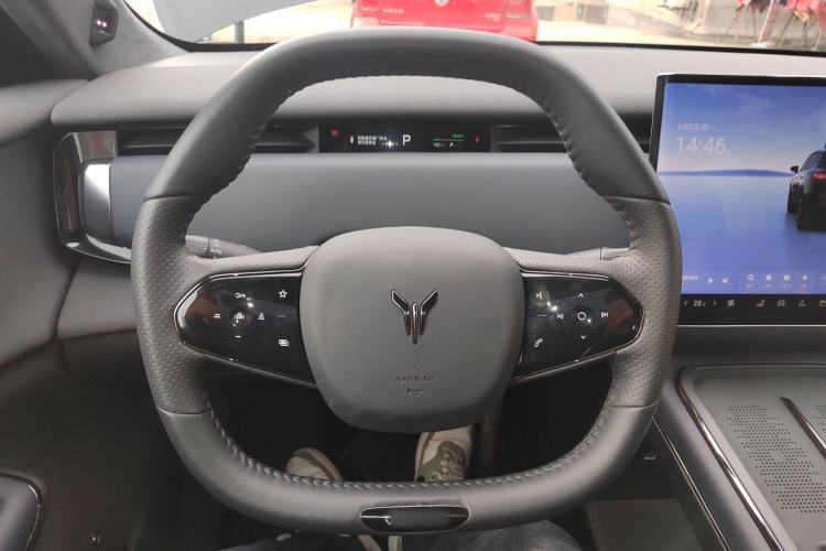 Used VOYAH COURAGE 2024 Four-Wheel Drive Global Edition Steering Wheel