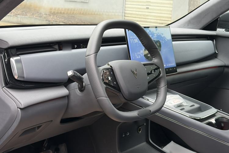 Used VOYAH COURAGE 2024 Four-Wheel Drive Global Edition Steering Wheel