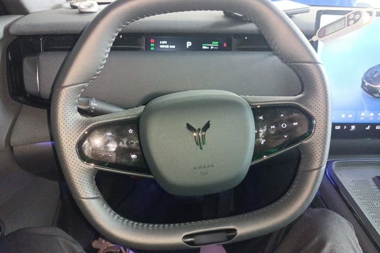 Used VOYAH COURAGE 2024 Four-Wheel Drive Global Edition Steering Wheel