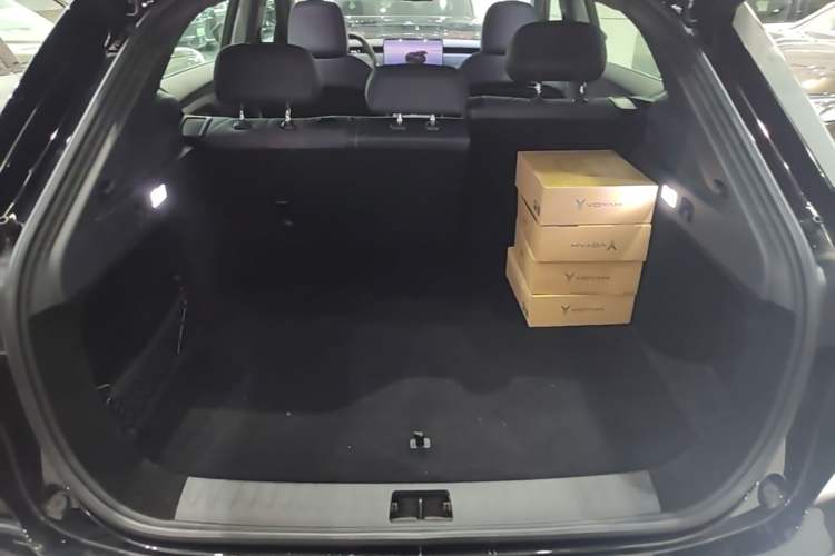 Used VOYAH COURAGE 2024 Four-Wheel Drive Global Edition Trunk
