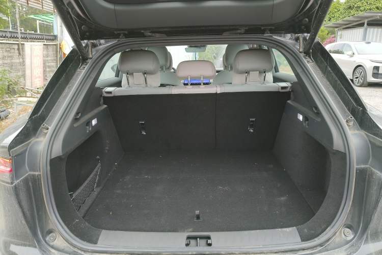Used VOYAH COURAGE 2024 Long-Range Supercharge Edition Trunk