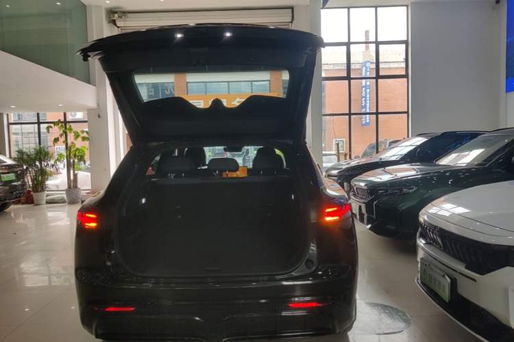 Used VOYAH COURAGE 2024 Long-Range Supercharge Edition Trunk