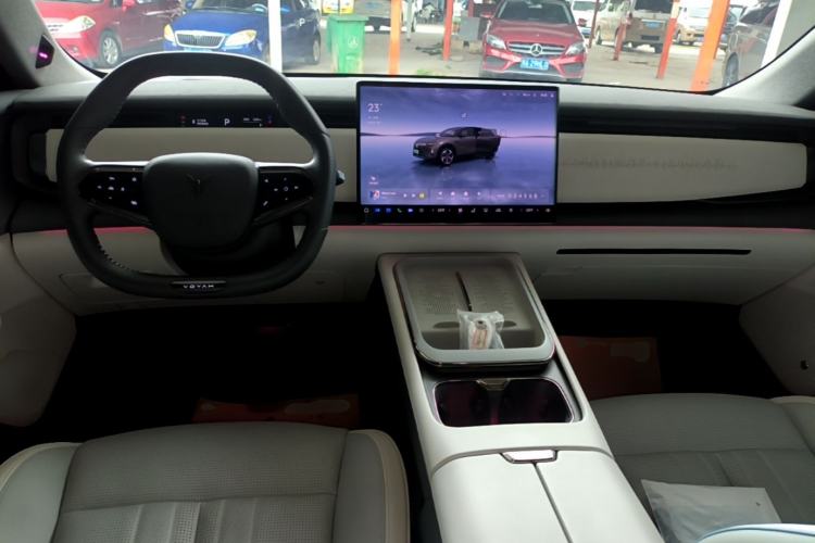 Used VOYAH COURAGE 2024 Long-Range Smart Edition Center Console