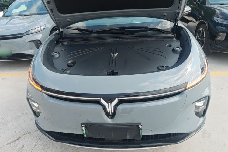 Used VOYAH COURAGE 2024 Long-Range Supercharge Edition Engine Bay