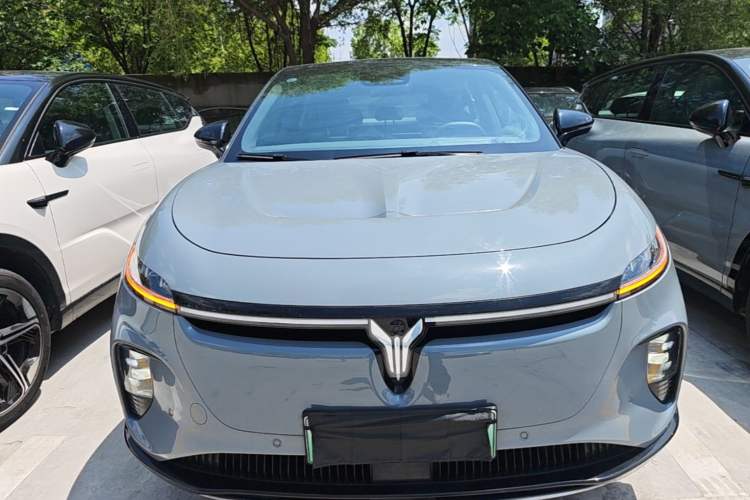 Used VOYAH COURAGE 2024 Long-Range Supercharge Edition Front