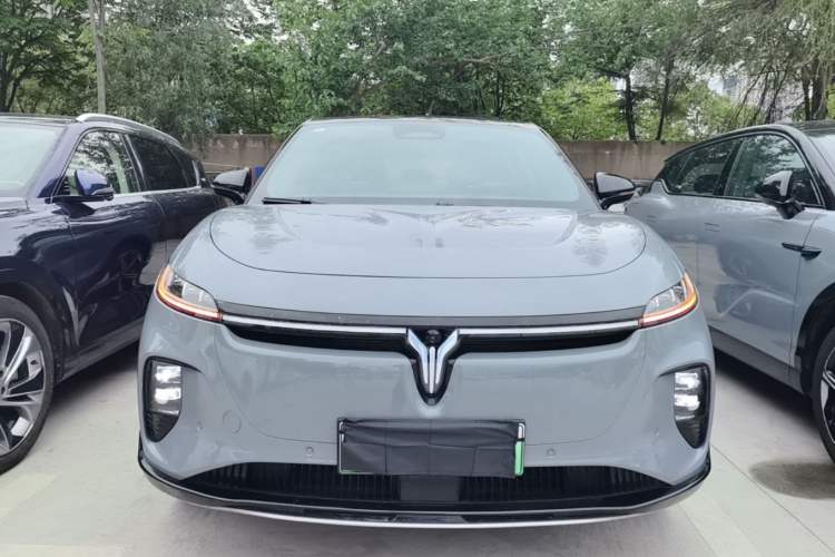 Used VOYAH COURAGE 2024 Long-Range Supercharge Edition Front