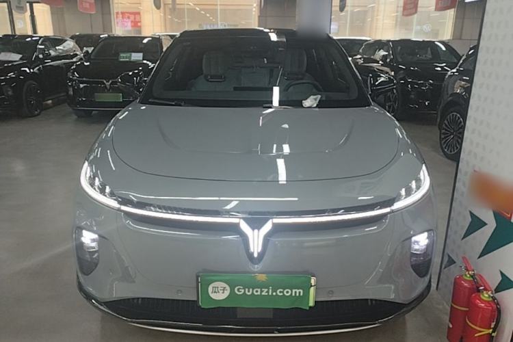 Used VOYAH COURAGE 2024 Long-Range Supercharge Edition Front
