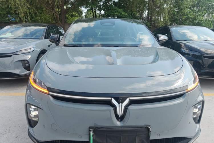 Used VOYAH COURAGE 2024 Long-Range Supercharge Edition Front