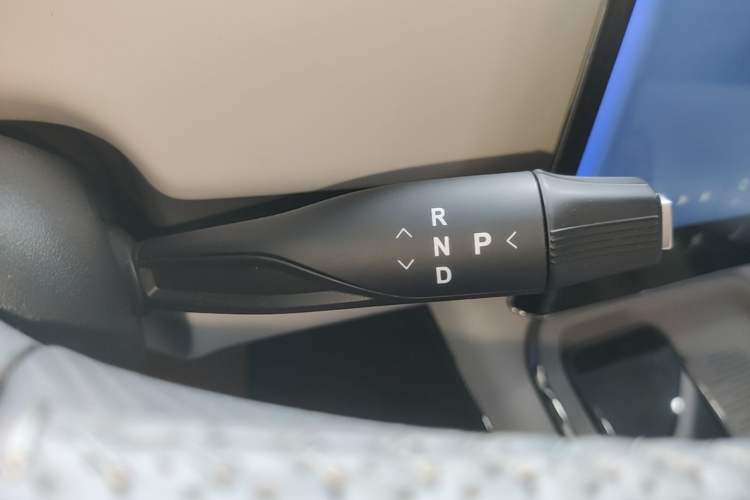 Used VOYAH COURAGE 2024 Long-Range Smart Edition Gear Lever